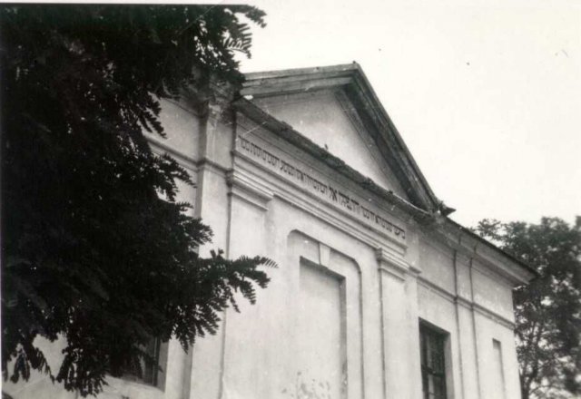 Az apostagi zsinagóga- 1935 (Forrás: MZSL)
